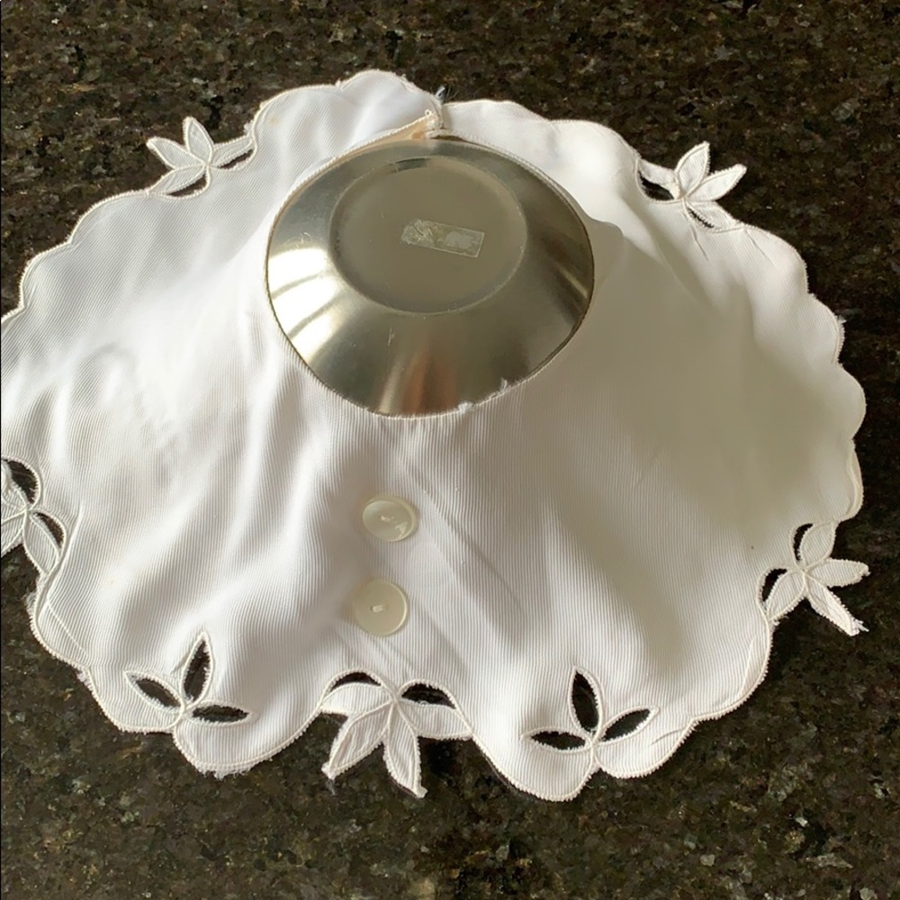 Vintage white collar piece